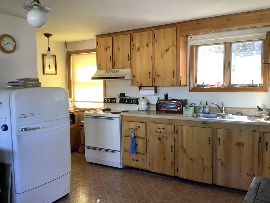 75 Cleaves Road Presque Isle ME 04769