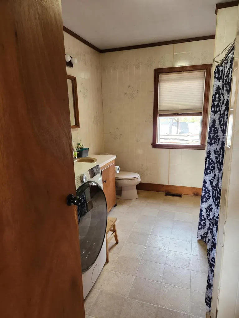 1279 S Clary Road Jefferson ME 04348