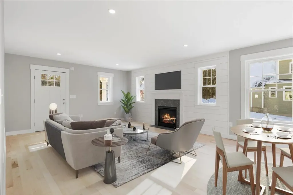 1 Cortland Place Standish ME 04084