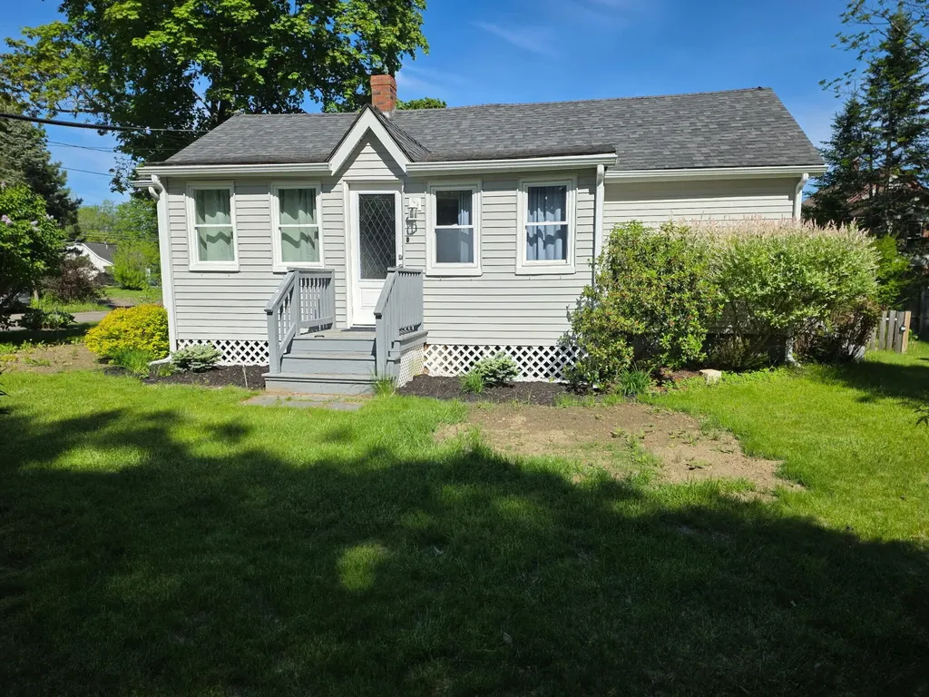 5 Jefferson Street Rockland ME 04841