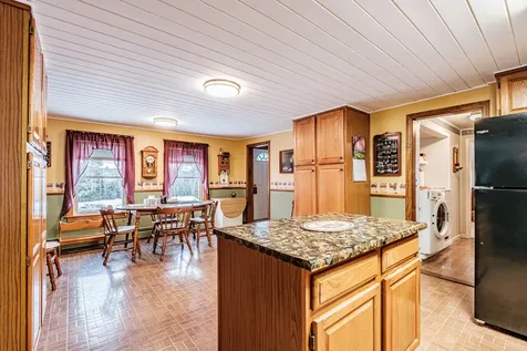 234 Buckfield Road Hebron ME 04238