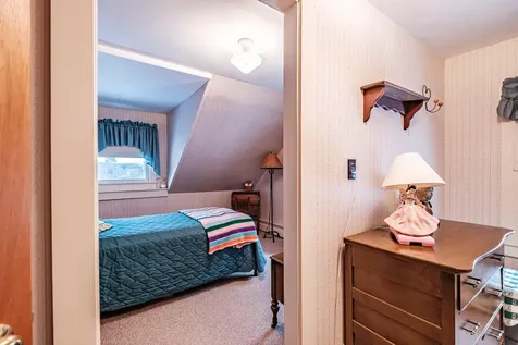 234 Buckfield Road Hebron ME 04238