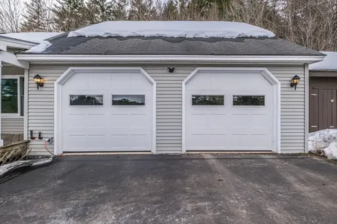 234 Buckfield Road Hebron ME 04238