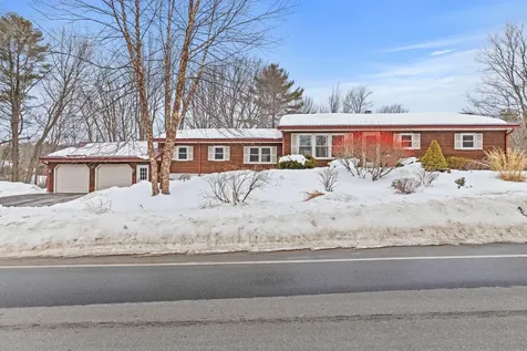 937 Duck Pond Road Westbrook ME 04092