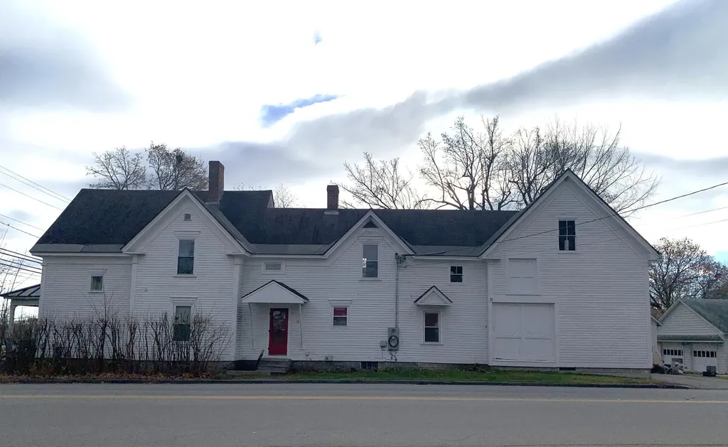 124 College Avenue Waterville ME 04901
