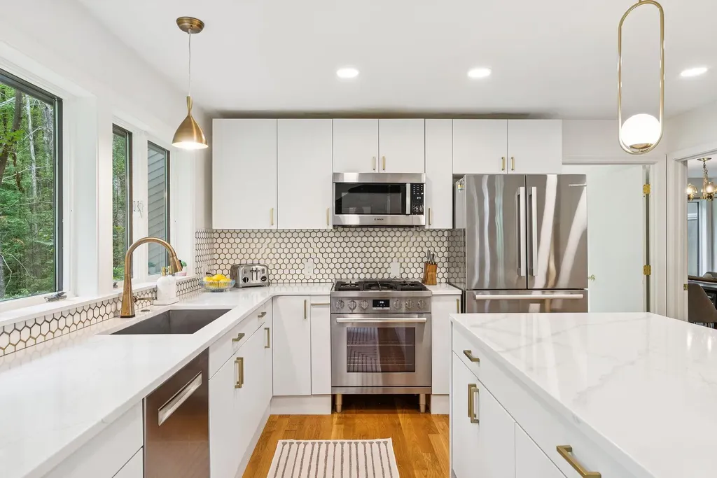53 Waites Landing Road Falmouth ME 04105