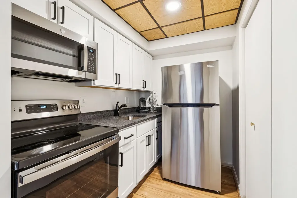 53 Waites Landing Road Falmouth ME 04105
