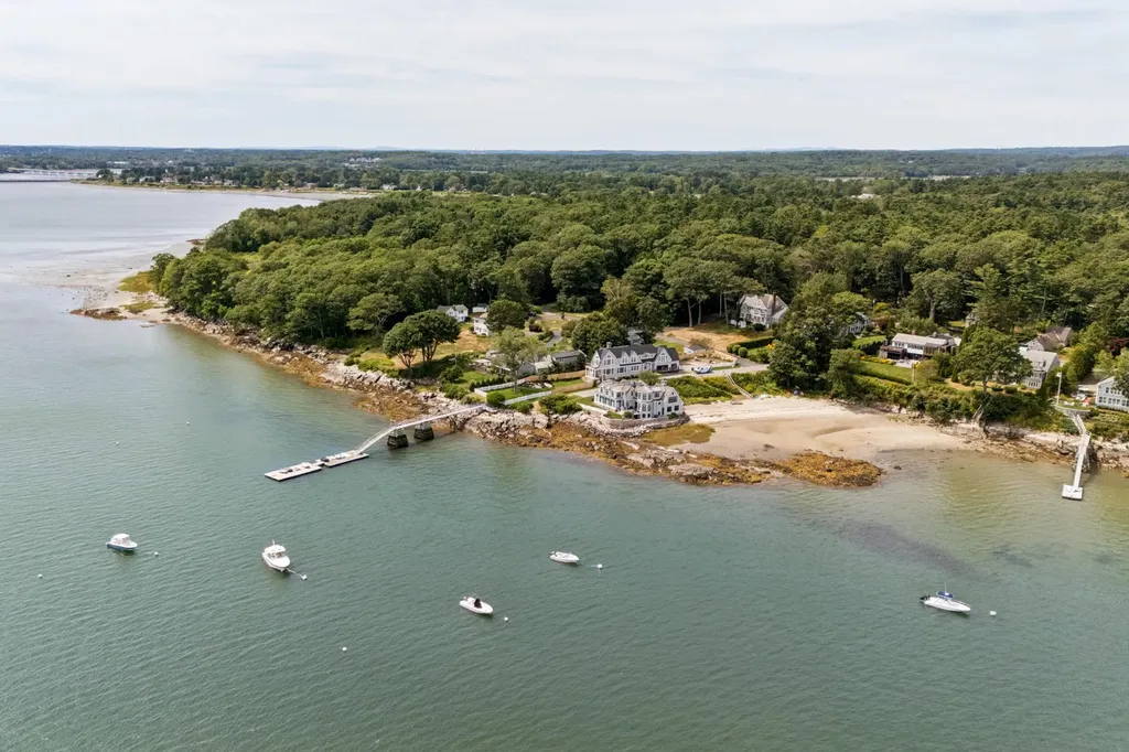53 Waites Landing Road Falmouth ME 04105