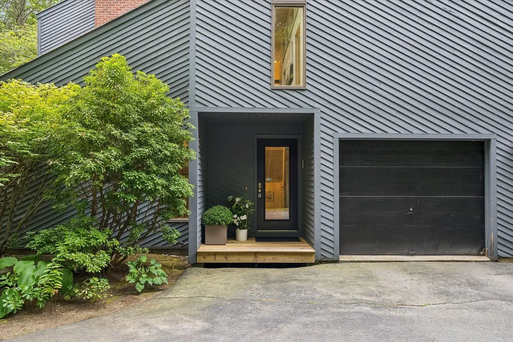 53 Waites Landing Road Falmouth ME 04105