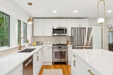 53 Waites Landing Road Falmouth ME 04105