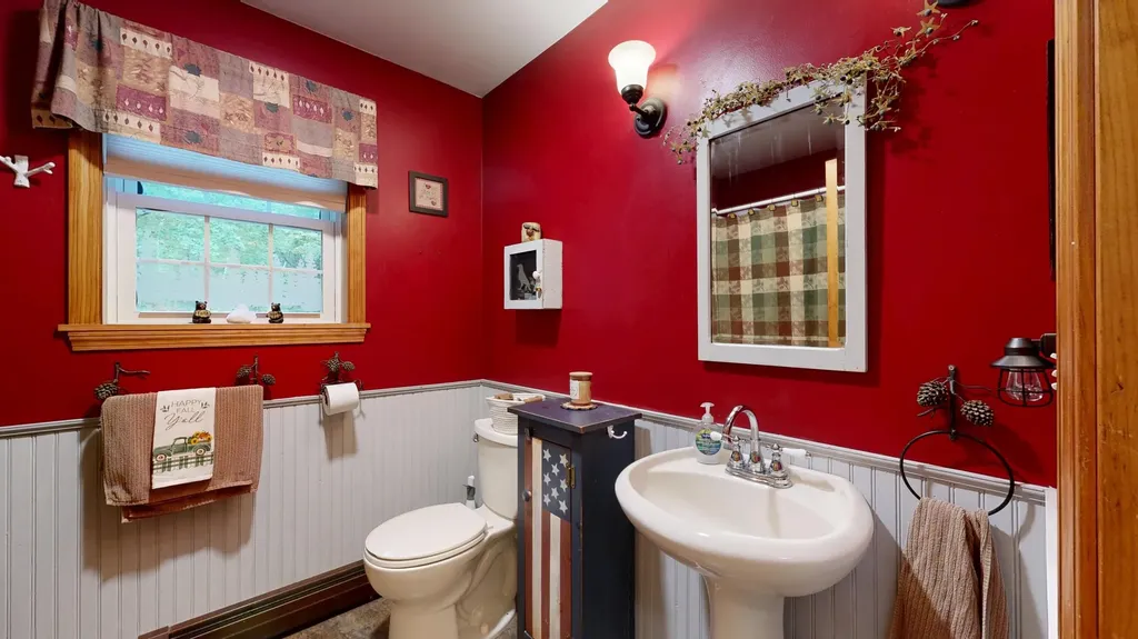 756 Deering Ridge Road Waterboro ME 04030