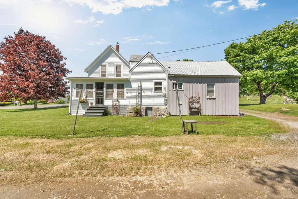 672 Spruce Head Road South Thomaston ME 04858