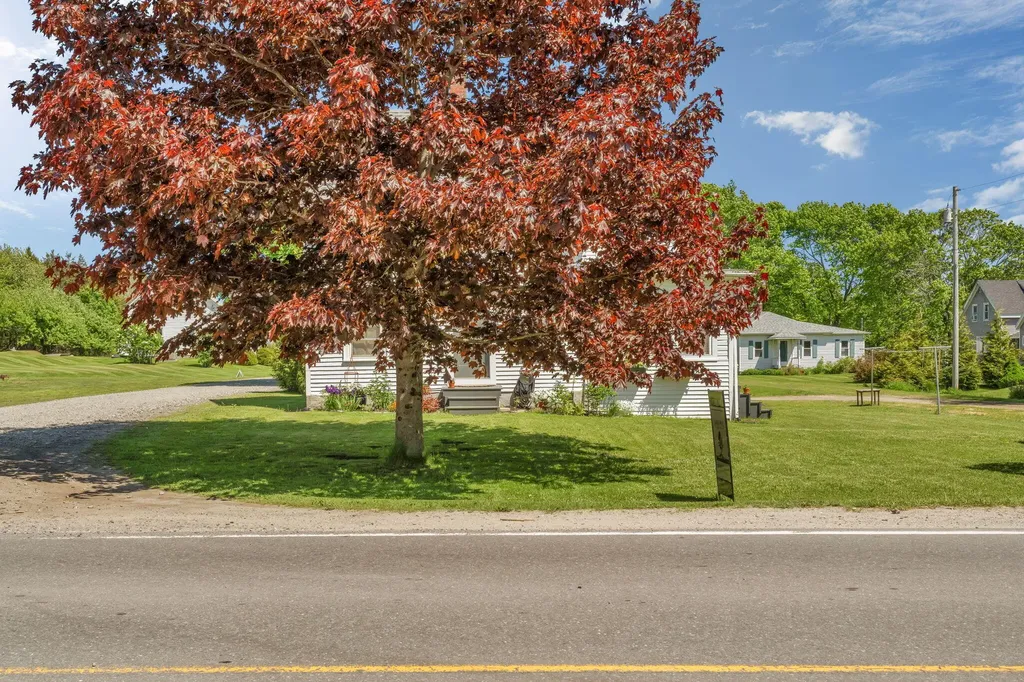 672 Spruce Head Road South Thomaston ME 04858