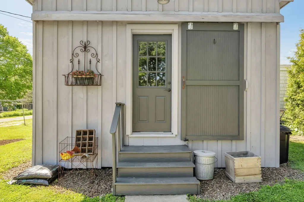 672 Spruce Head Road South Thomaston ME 04858