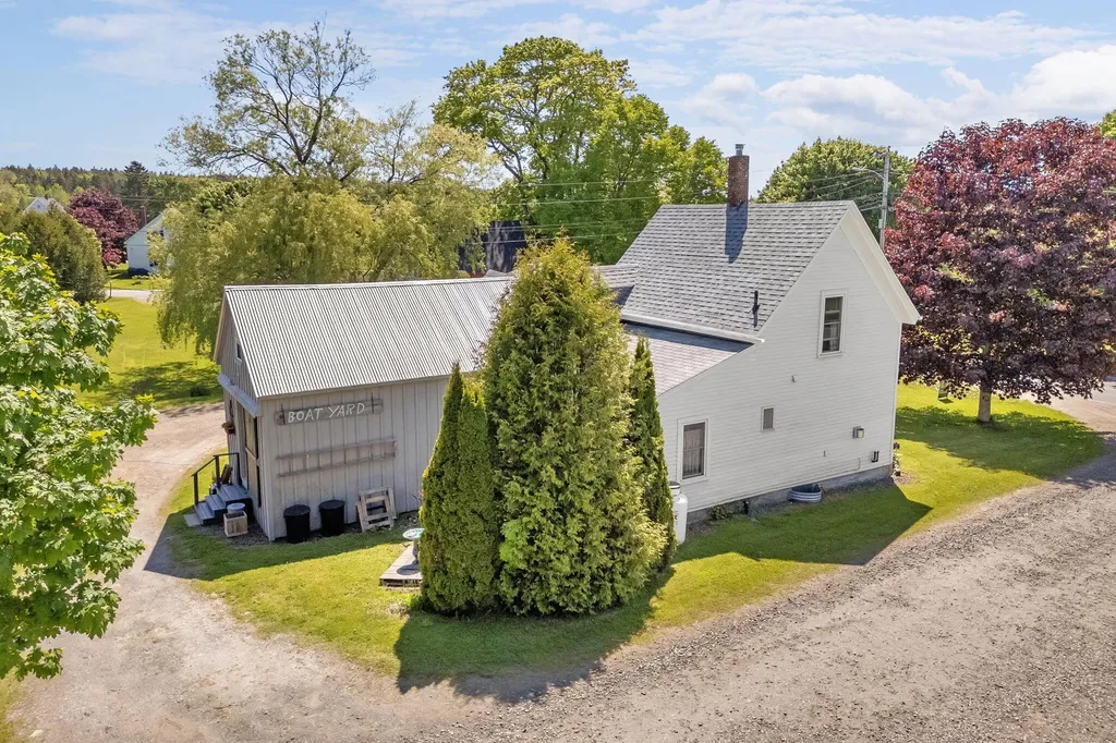 672 Spruce Head Road South Thomaston ME 04858