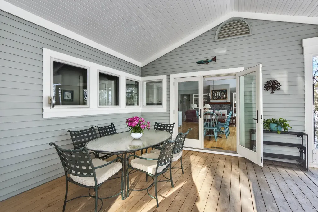 17 Heron Cove Road Jefferson ME 04348