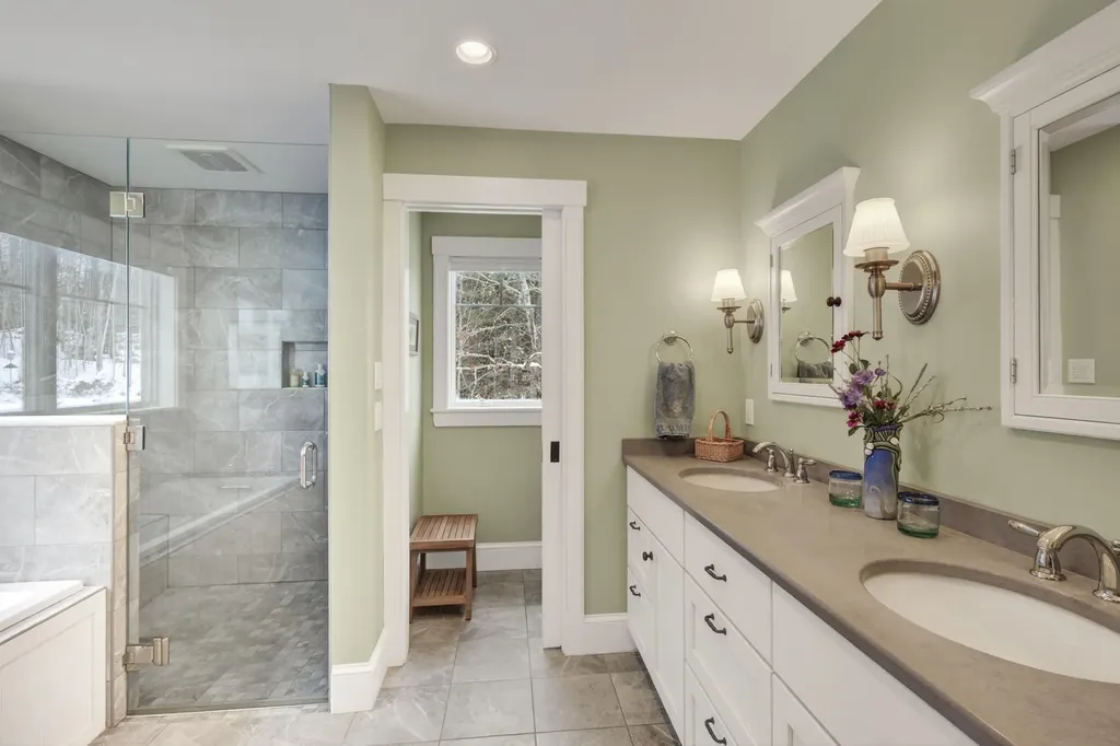 17 Heron Cove Road Jefferson ME 04348