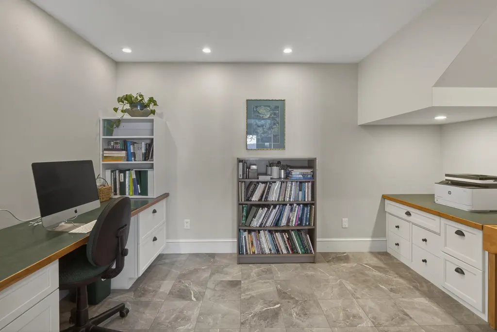 17 Heron Cove Road Jefferson ME 04348