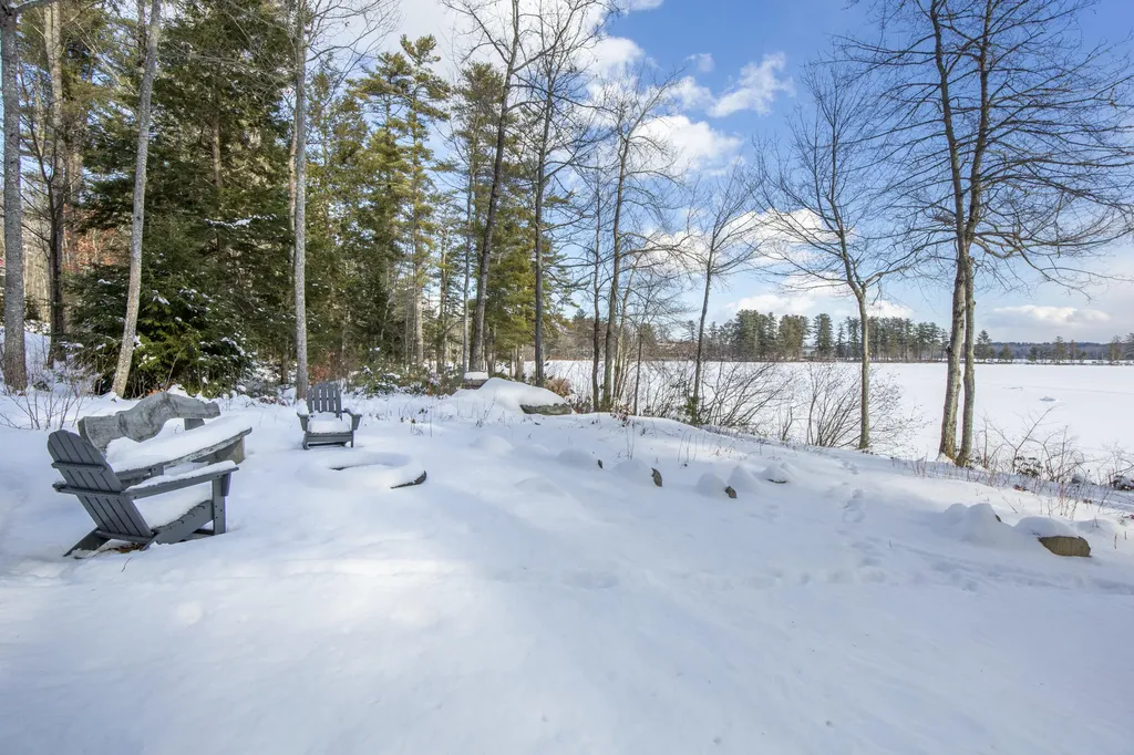 17 Heron Cove Road Jefferson ME 04348