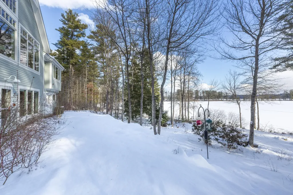 17 Heron Cove Road Jefferson ME 04348