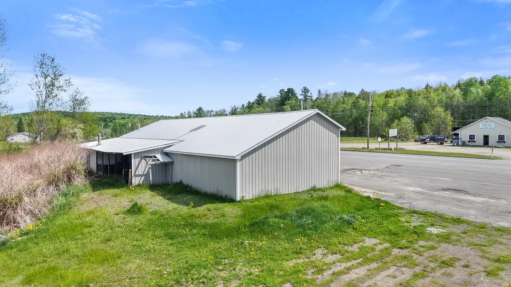 335 Corinna Road Dexter ME 04930