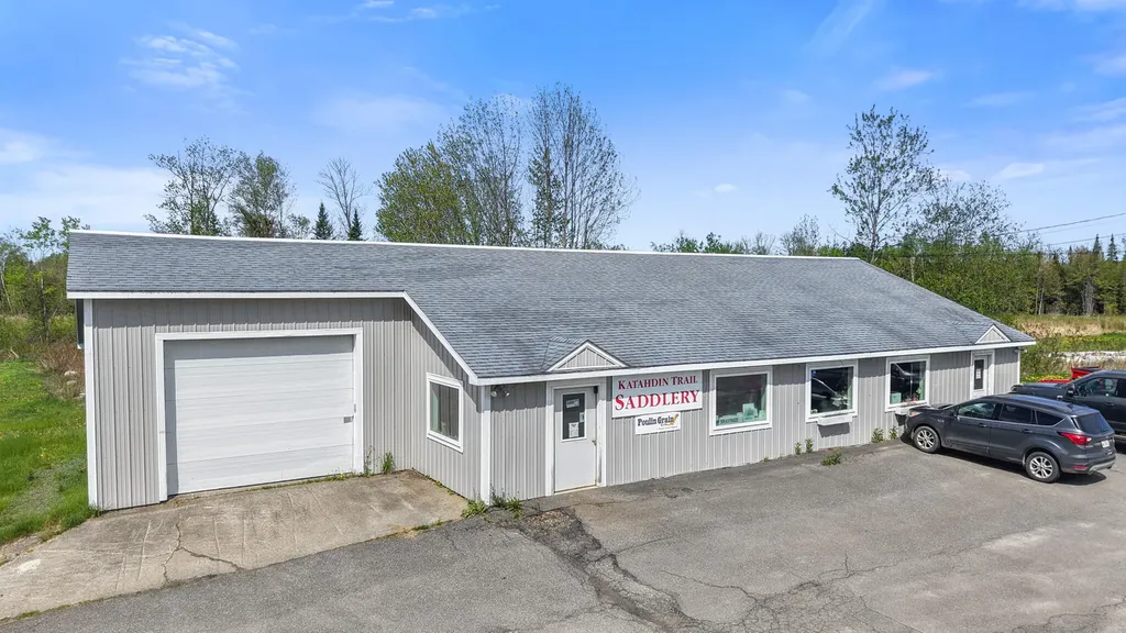 335 Corinna Road Dexter ME 04930