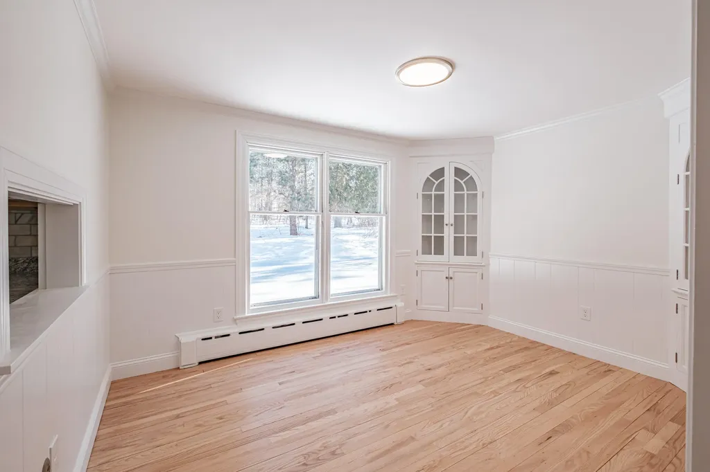 4 Sylvan Road Scarborough ME 04074