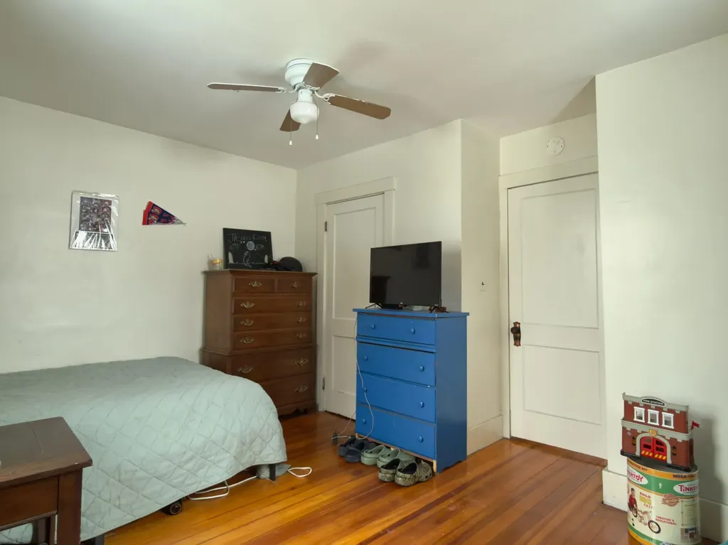 14 Summer Street Sanford ME 04073