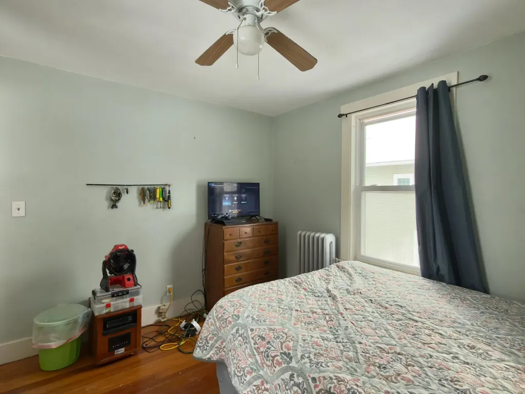 14 Summer Street Sanford ME 04073