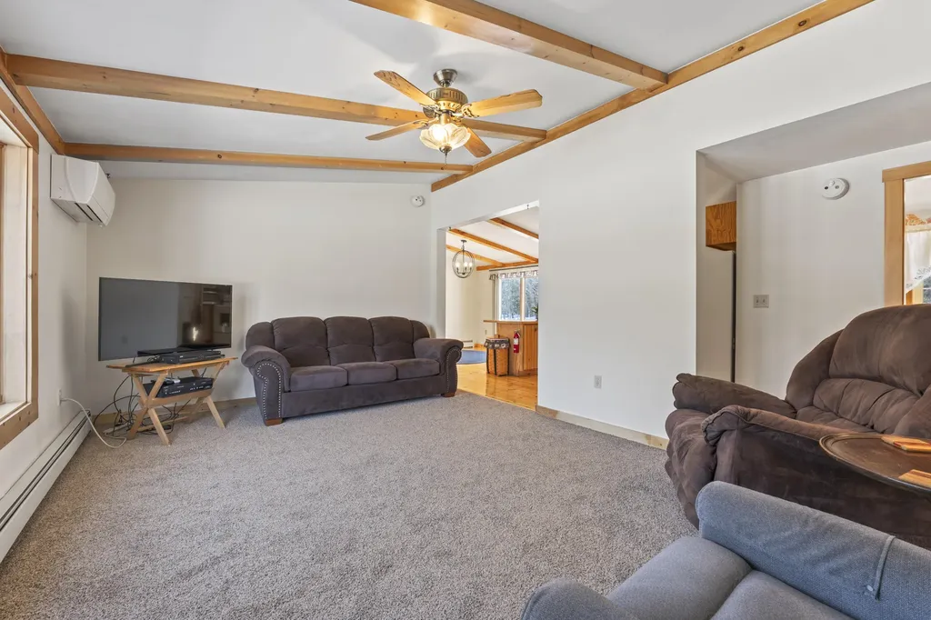 80 Townsend Road Hebron ME 04238