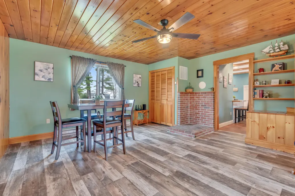 3 Meadow Lane Standish ME 04084