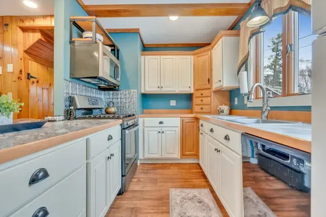 3 Meadow Lane Standish ME 04084