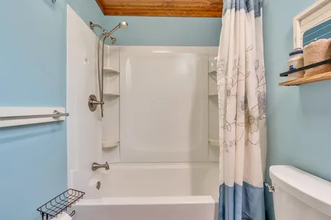 3 Meadow Lane Standish ME 04084