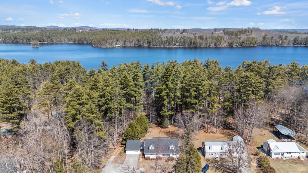207 N High Street Bridgton ME 04009