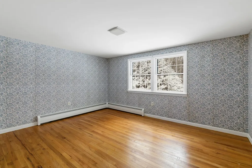 207 N High Street Bridgton ME 04009