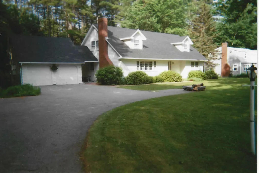 207 N High Street Bridgton ME 04009