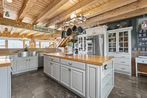 829 Kennebec Road Hampden ME 04444