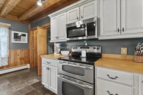 829 Kennebec Road Hampden ME 04444