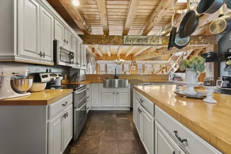 829 Kennebec Road Hampden ME 04444