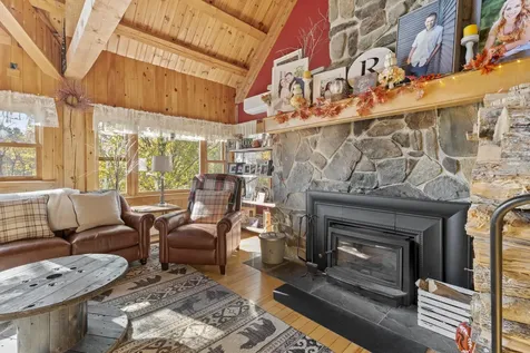 829 Kennebec Road Hampden ME 04444