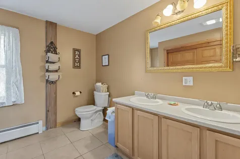 829 Kennebec Road Hampden ME 04444