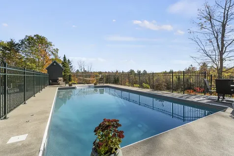 829 Kennebec Road Hampden ME 04444