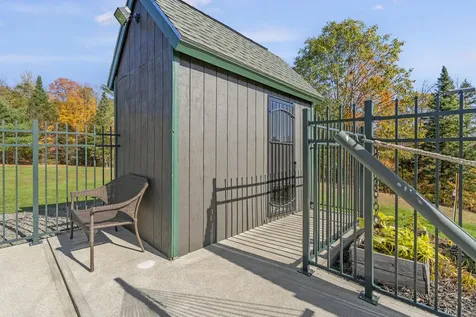 829 Kennebec Road Hampden ME 04444