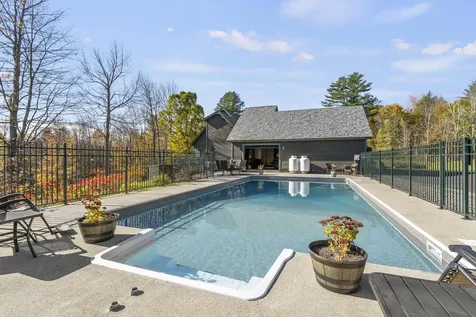 829 Kennebec Road Hampden ME 04444