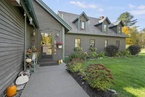 829 Kennebec Road Hampden ME 04444