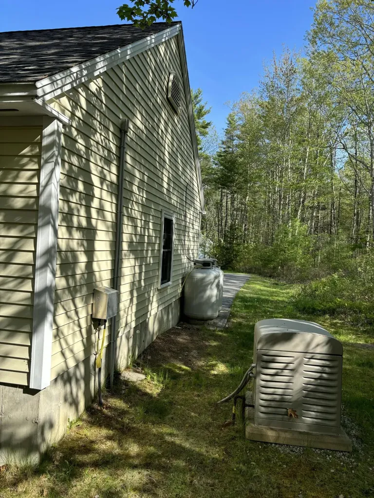 26 Old Nutt Farm Road Rockport ME 04856