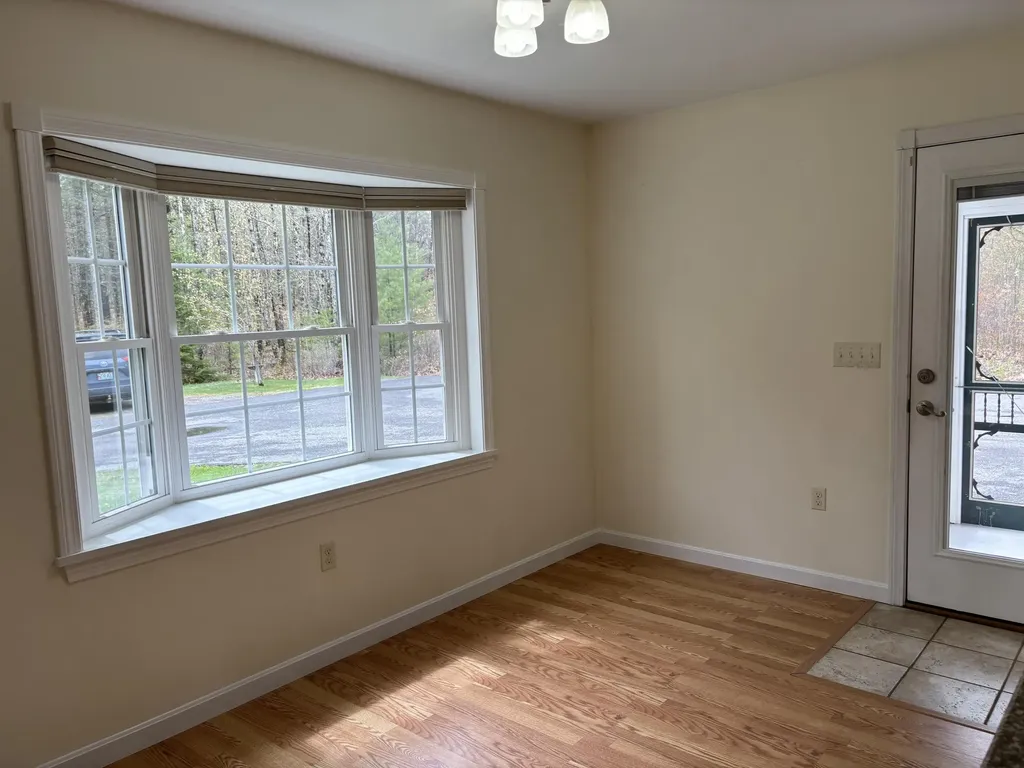 26 Old Nutt Farm Road Rockport ME 04856