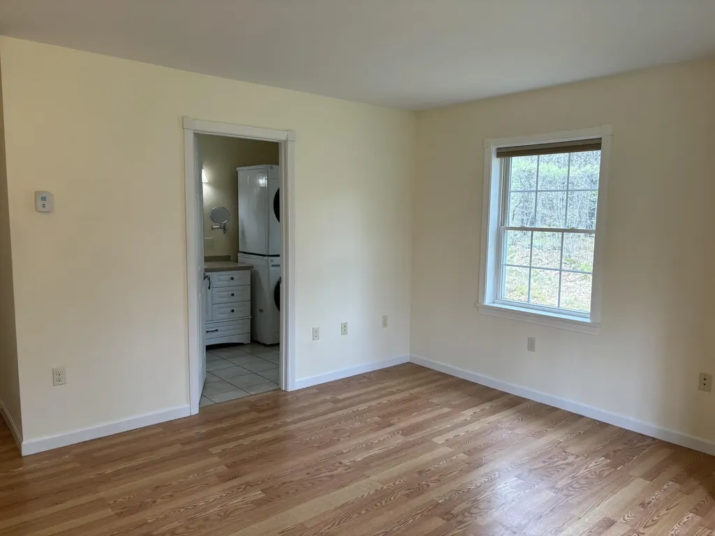 26 Old Nutt Farm Road Rockport ME 04856