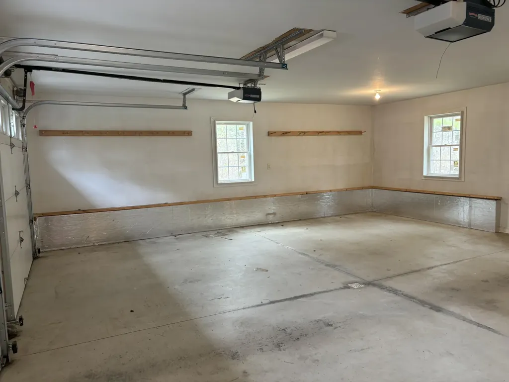 26 Old Nutt Farm Road Rockport ME 04856