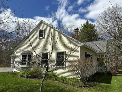 26 Old Nutt Farm Road Rockport ME 04856